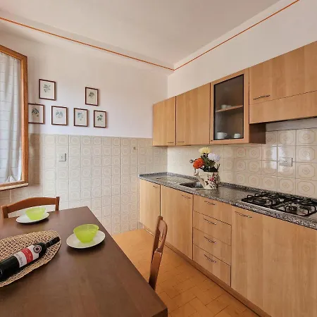 Mirella Trilocale Apartment *